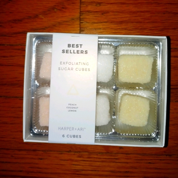 🙀3 for $20 Harper & Ari sugar cubes for body NIB - Picture 1 of 2